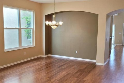House in Orlando, Florida 4 bedrooms, 246.93 sq.m. № 1819197 - photo 9