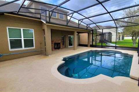 House in Orlando, Florida 4 bedrooms, 246.93 sq.m. № 1819197 - photo 4