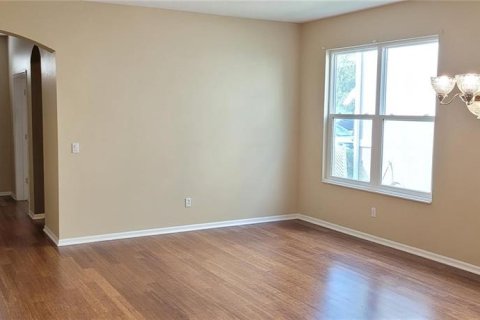 House in Orlando, Florida 4 bedrooms, 246.93 sq.m. № 1819197 - photo 8