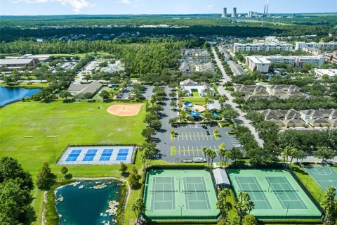 House in Orlando, Florida 4 bedrooms, 246.93 sq.m. № 1819197 - photo 20