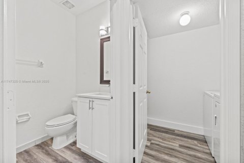 Townhouse in Homestead, Florida 4 bedrooms, 172.05 sq.m. № 1996024 - photo 9