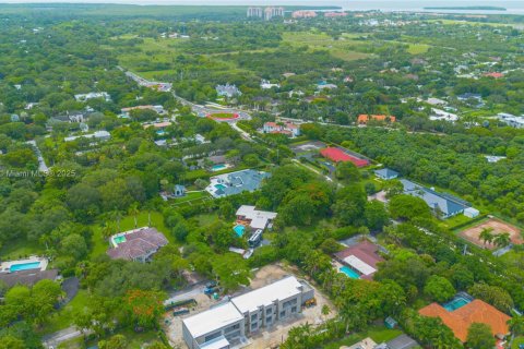 Купить земельный участок в Пайнкрест, Флорида № 1936488 - фото 8