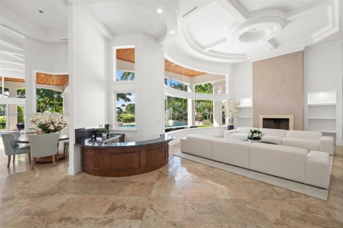 House in Fort Lauderdale, Florida 6 bedrooms, 768.02 sq.m. № 1952485 - photo 14