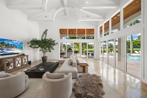 House in Fort Lauderdale, Florida 6 bedrooms, 768.02 sq.m. № 1952485 - photo 25