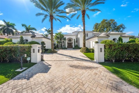 House in Fort Lauderdale, Florida 6 bedrooms, 768.02 sq.m. № 1952485 - photo 5