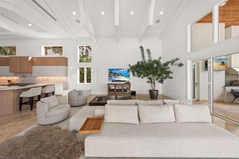 House in Fort Lauderdale, Florida 6 bedrooms, 768.02 sq.m. № 1952485 - photo 17