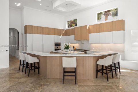 House in Fort Lauderdale, Florida 6 bedrooms, 768.02 sq.m. № 1952485 - photo 18