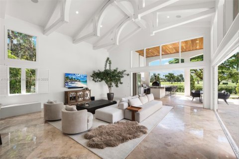 House in Fort Lauderdale, Florida 6 bedrooms, 768.02 sq.m. № 1952485 - photo 27