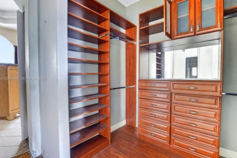 Villa ou maison à vendre à Davie, Floride: 6 chambres, 443.98 m2 № 2073131 - photo 21
