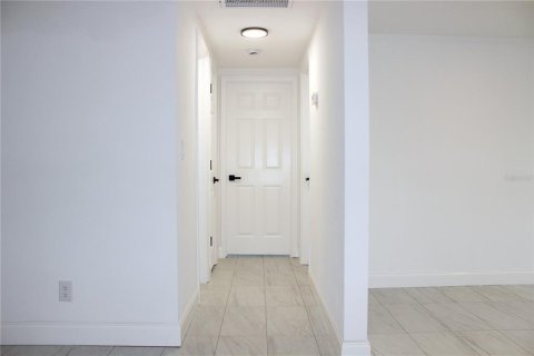 Casa en venta en Port Richey, Florida, 2 dormitorios, 91.04 m2 № 1826898 - foto 18