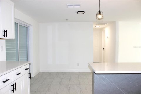 Casa en venta en Port Richey, Florida, 2 dormitorios, 91.04 m2 № 1826898 - foto 15