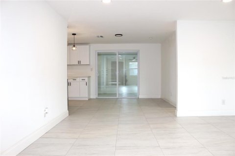 Casa en venta en Port Richey, Florida, 2 dormitorios, 91.04 m2 № 1826898 - foto 7
