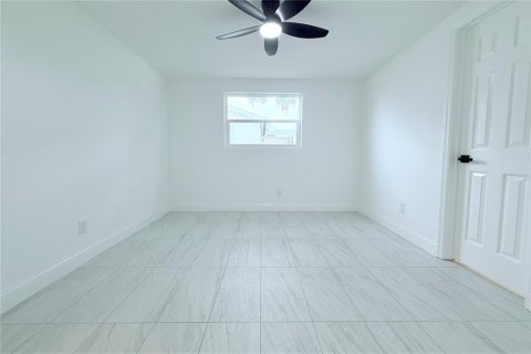 Casa en venta en Port Richey, Florida, 2 dormitorios, 91.04 m2 № 1826898 - foto 19