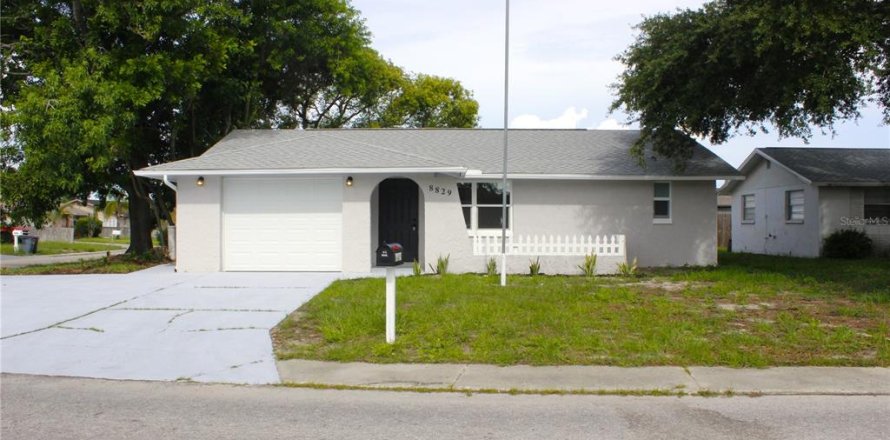 Casa en Port Richey, Florida 2 dormitorios, 91.04 m2 № 1826898