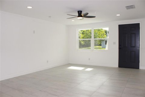 Casa en venta en Port Richey, Florida, 2 dormitorios, 91.04 m2 № 1826898 - foto 6