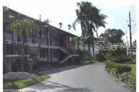 Condo in Clearwater, Florida, 1 bedroom  № 1507756 - photo 1