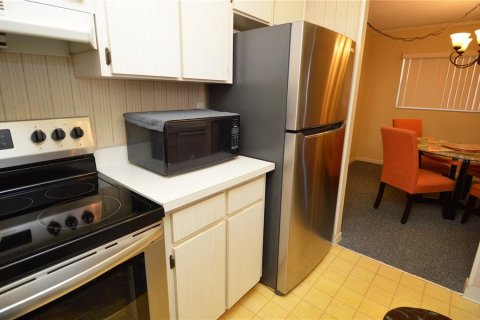 Condominio en alquiler en Largo, Florida, 2 dormitorios, 91.69 m2 № 1919154 - foto 11