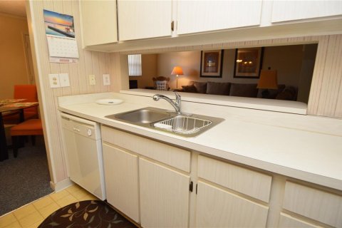 Condominio en alquiler en Largo, Florida, 2 dormitorios, 91.69 m2 № 1919154 - foto 9