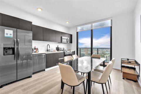 Apartment in Miami, Florida 3 bedrooms, 106.84 sq.m. № 2040671 - photo 2