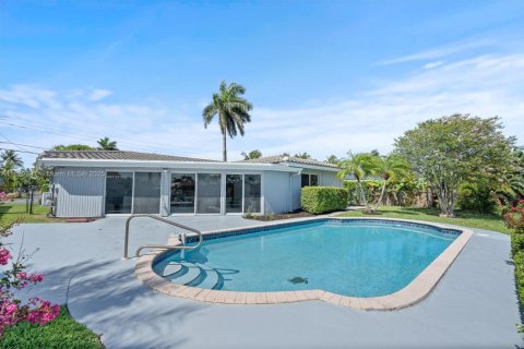 House in Pompano Beach, Florida 2 bedrooms, 164.44 sq.m. № 1806331 - photo 26