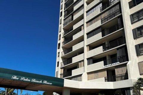 Copropriété à louer à West Palm Beach, Floride: 2 chambres, 108.7 m2 № 672951 - photo 1