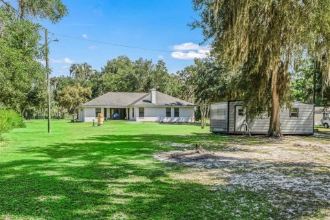 House in Reddick, Florida 3 bedrooms, 194.17 sq.m. № 2396266 - photo 27