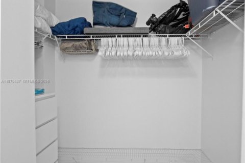 Copropriété à louer à Dania Beach, Floride: 2 chambres, 100.15 m2 № 2046259 - photo 28