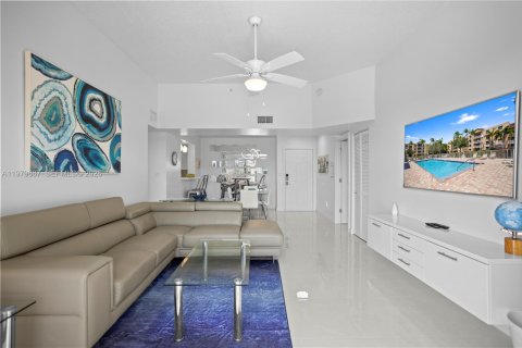 Copropriété à louer à Dania Beach, Floride: 2 chambres, 100.15 m2 № 2046259 - photo 12