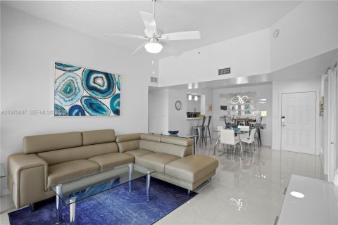 Copropriété à louer à Dania Beach, Floride: 2 chambres, 100.15 m2 № 2046259 - photo 13