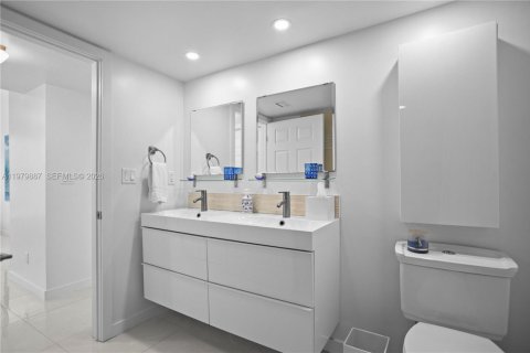 Copropriété à louer à Dania Beach, Floride: 2 chambres, 100.15 m2 № 2046259 - photo 24