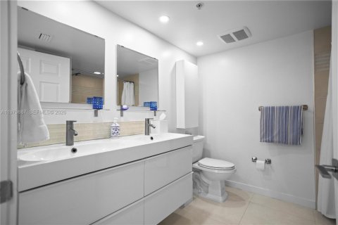 Copropriété à louer à Dania Beach, Floride: 2 chambres, 100.15 m2 № 2046259 - photo 23