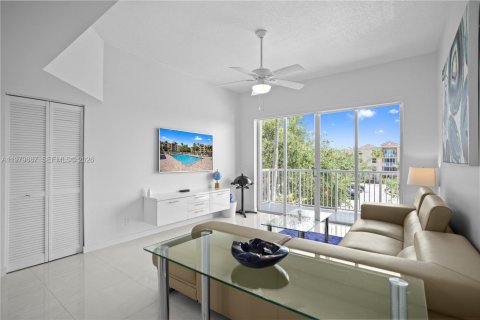 Copropriété à louer à Dania Beach, Floride: 2 chambres, 100.15 m2 № 2046259 - photo 11