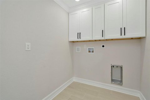 House in Treasure Island, Florida 3 bedrooms, 196.77 sq.m. № 2093257 - photo 26