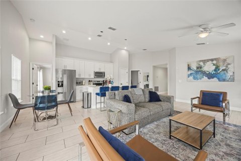 Купить виллу или дом в Делтона, Флорида 8 комнат, 147.99м2, № 1640982 - фото 5