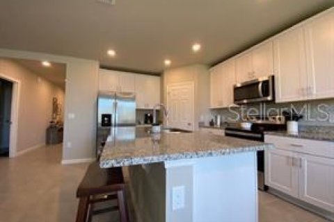 Casa en alquiler en Winter Haven, Florida, 3 dormitorios, 139.91 m2 № 1797903 - foto 4
