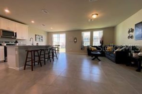 Casa en alquiler en Winter Haven, Florida, 3 dormitorios, 139.91 m2 № 1797903 - foto 2