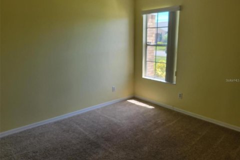 Casa en alquiler en Orlando, Florida, 4 dormitorios, 180.04 m2 № 1917414 - foto 12