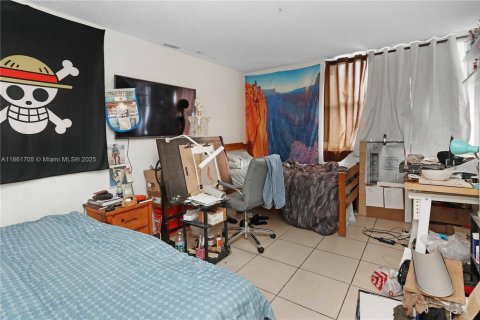 Copropriété à vendre à Miami, Floride: 3 chambres, 111.95 m2 № 1897348 - photo 6