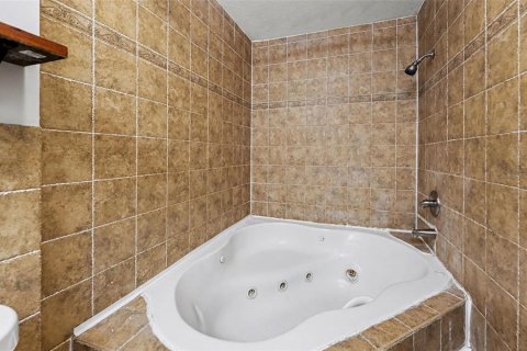 Condominio en venta en Tampa, Florida, 2 dormitorios, 99.22 m2 № 2150821 - foto 21