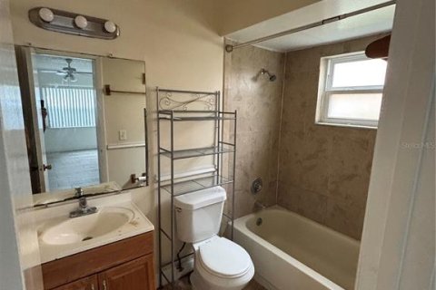 Condominio en alquiler en Orlando, Florida, 2 dormitorios, 84.08 m2 № 1901645 - foto 18