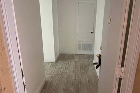 Condominio en alquiler en Orlando, Florida, 2 dormitorios, 84.08 m2 № 1901645 - foto 4
