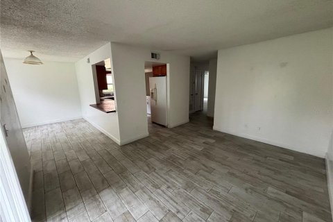 Condominio en alquiler en Orlando, Florida, 2 dormitorios, 84.08 m2 № 1901645 - foto 7