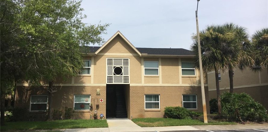 Condominio en Orlando, Florida, 2 dormitorios № 1901645