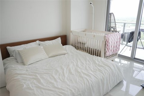 Condo in Aventura, Florida, 2 bedrooms  № 1854354 - photo 14