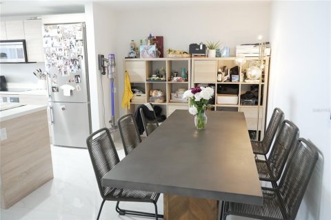 Condo in Aventura, Florida, 2 bedrooms  № 1854354 - photo 23