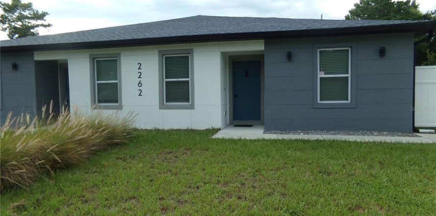 Apartment in Deltona, Florida 4 bedrooms, 139.35 sq.m. № 2277424
