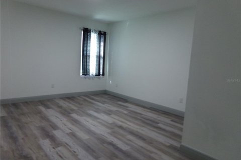 Apartment in Deltona, Florida 4 bedrooms, 139.35 sq.m. № 2277424 - photo 16