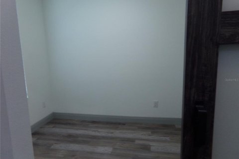 Apartment in Deltona, Florida 4 bedrooms, 139.35 sq.m. № 2277424 - photo 5