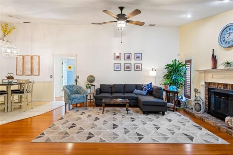 House in Bartow, Florida 3 bedrooms, 239.97 sq.m. № 1767892 - photo 14