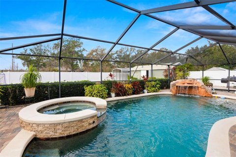 House in Bartow, Florida 3 bedrooms, 239.97 sq.m. № 1767892 - photo 4